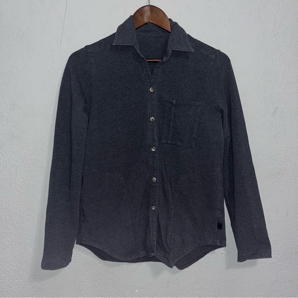 Women's Lululemon Grey Super Soft Button Down Shirt - Picture 2 of 8